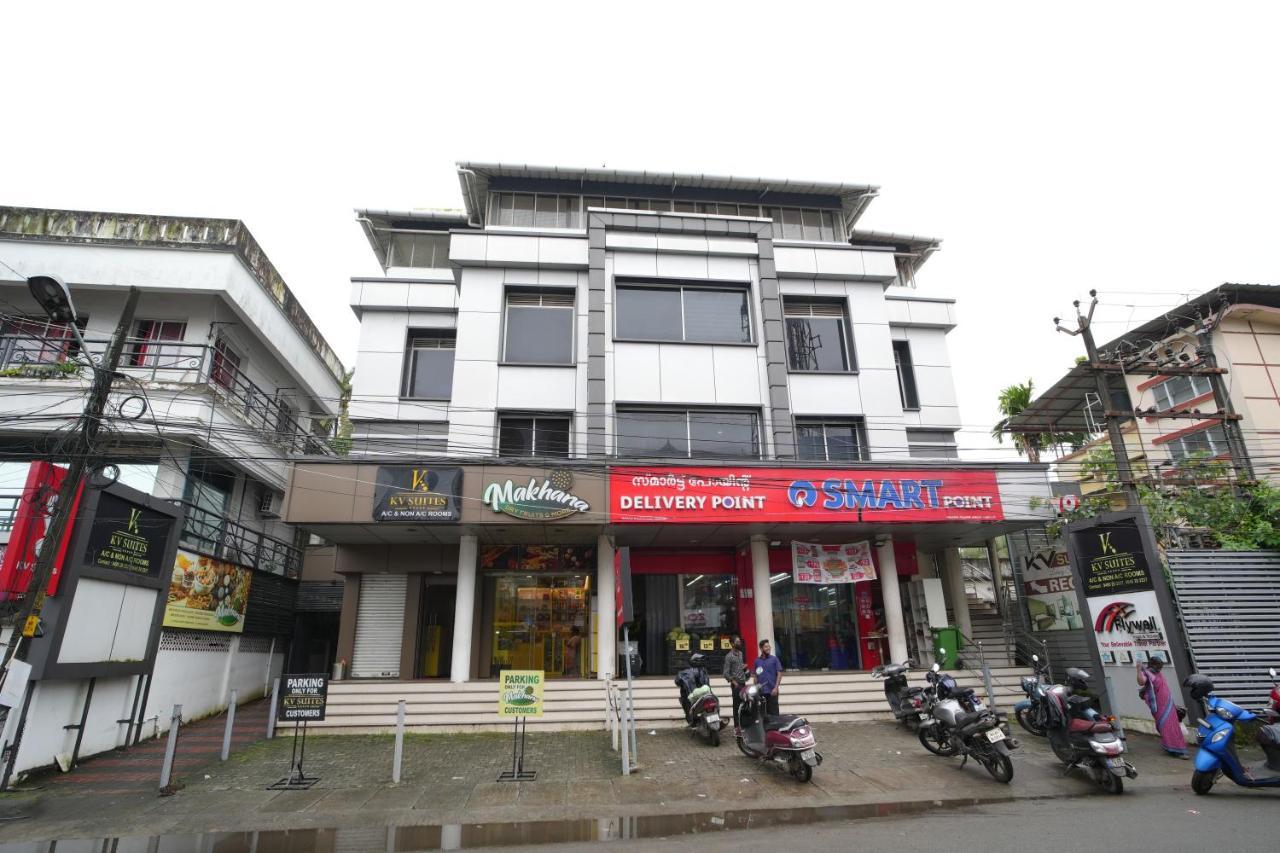K V Suites Kochi Exterior photo